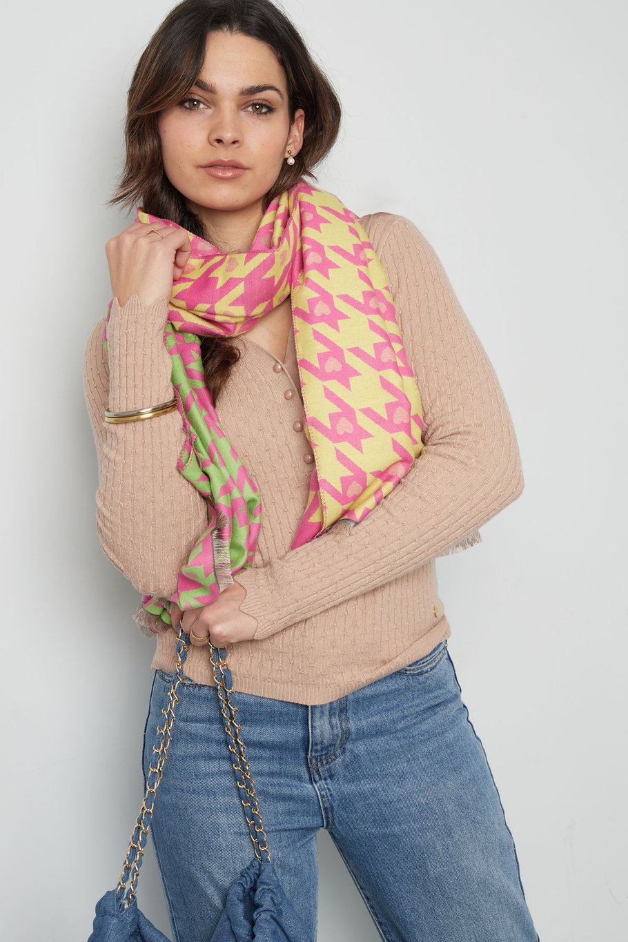 Neon heart scarf - pink h5Picture3